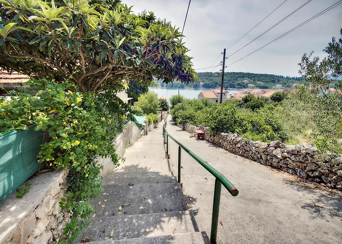 Appartement By The Sea Prvic Luka, Prvic - 12064 Prvić Luka